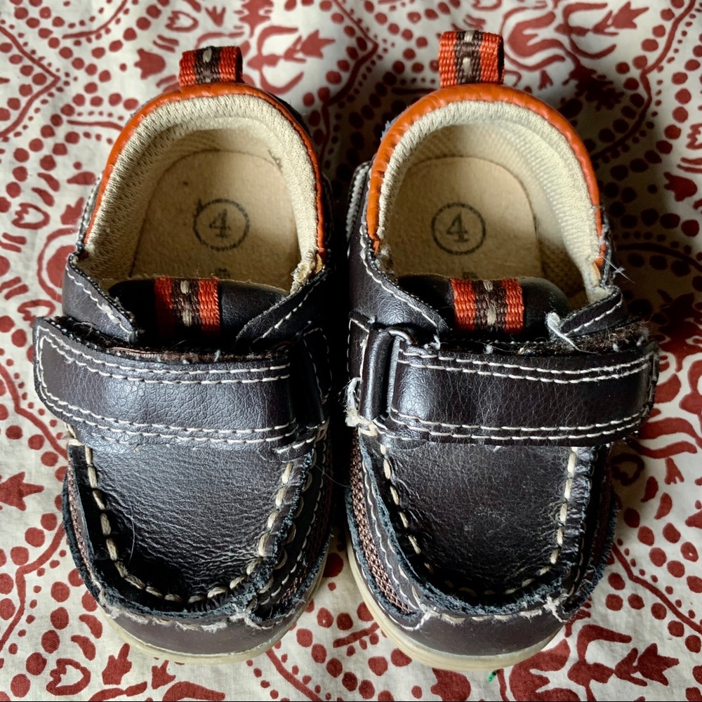 Oshkosh Leather baby boy shoes
